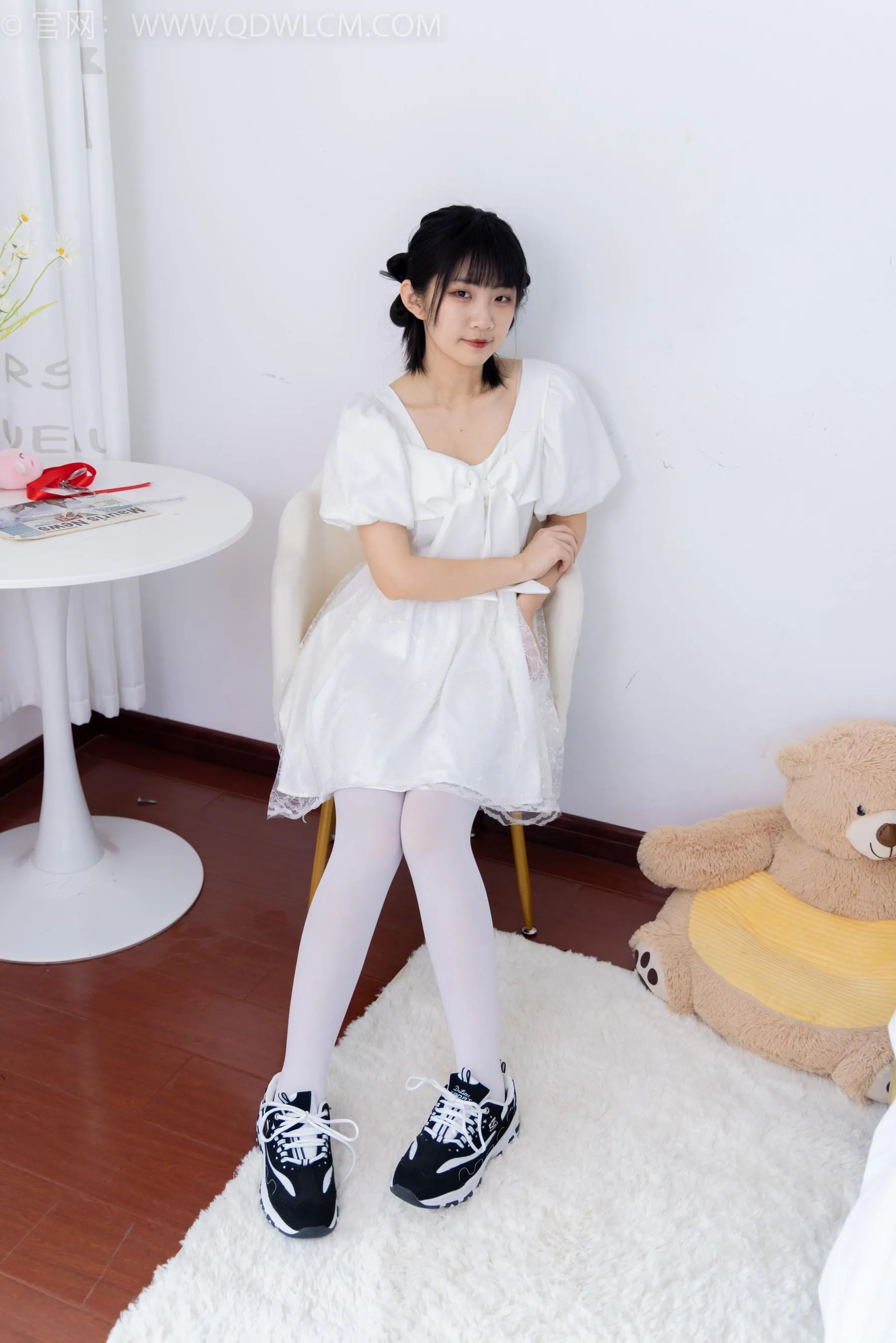 物恋传媒 NO.1581 暗月-纯白茉莉 [151P]插图2